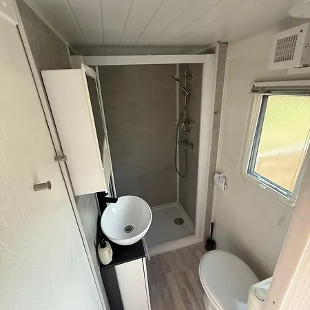 Nad Rozlewiskiem Camping